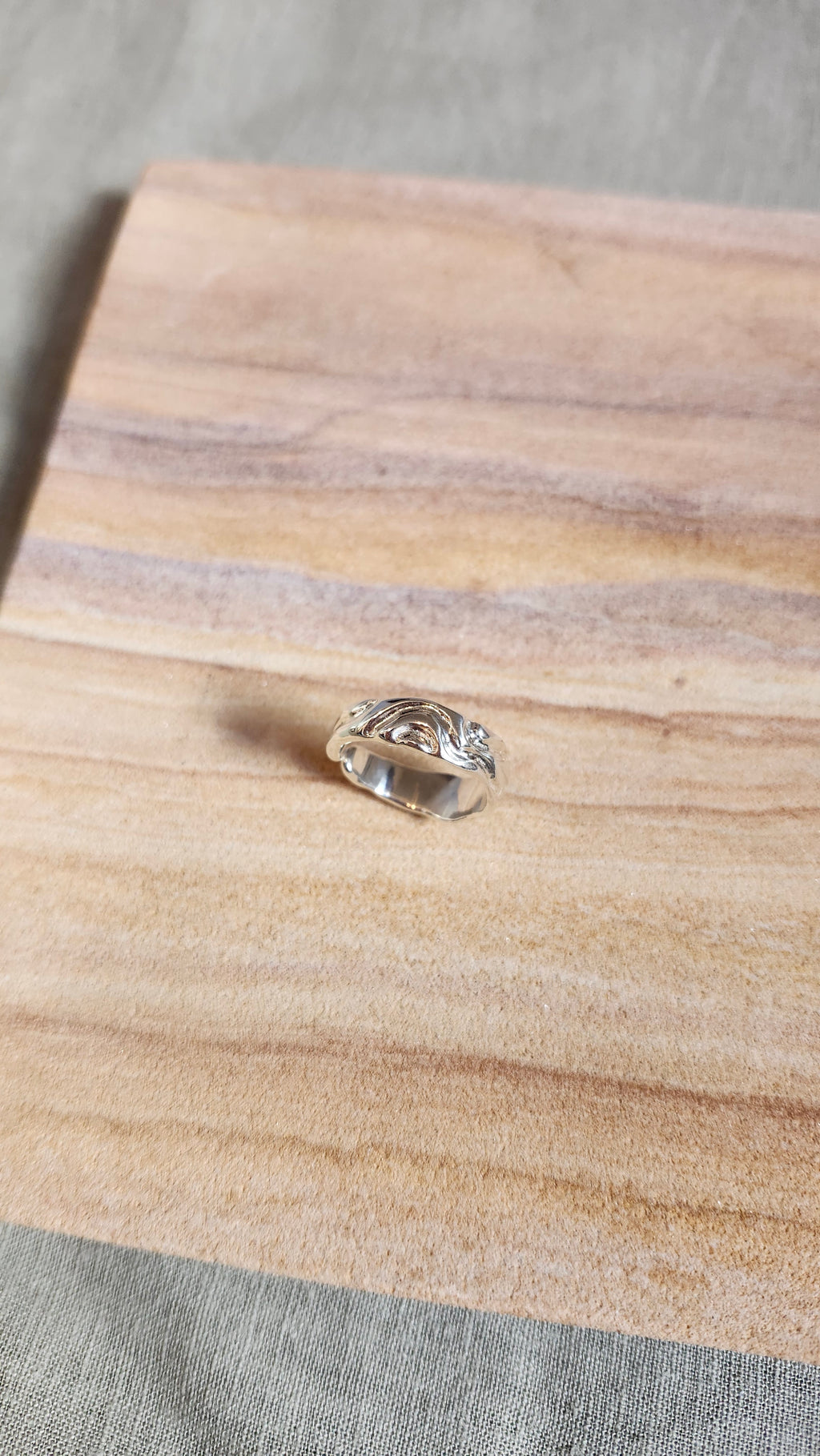 Funky ring ajustable